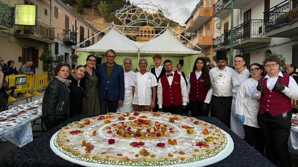 Opuntia Ficus Indica Fest, grande successo per la XXIV edizione 2 Sagra Ficodindia Opuntia Ficus Indica Fest, grande successo per la XXIV edizione