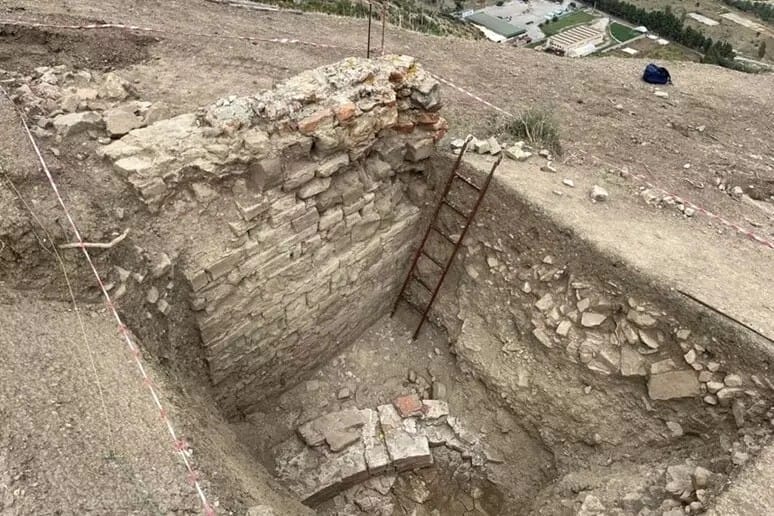 Scoperte eccezionali nel sito archeologico di Halesa: mosaici, terme e complesso monumentale 2 sito archeologico