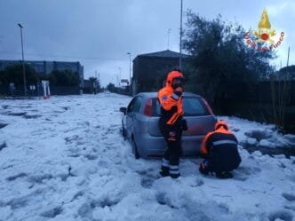 Maltempo 1 Maltempo in Sicilia e Calabria, oltre 200 gli interventi da parte dei Vigili del Fuoco