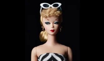 1 barbie 1959.jpg Dalla fiera del giocattolo al successo globale: la storia della prima Barbie