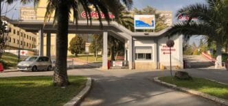 s.elia San Cataldo, operaio 23enne precipita da un tetto: prognosi riservata