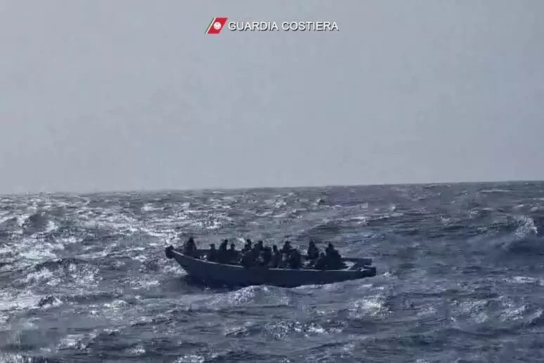 572e6e1073402a698dbbc970737f7854 Siracusa, quattro egiziani arrestati per favoreggiamento dell’immigrazione clandestina
