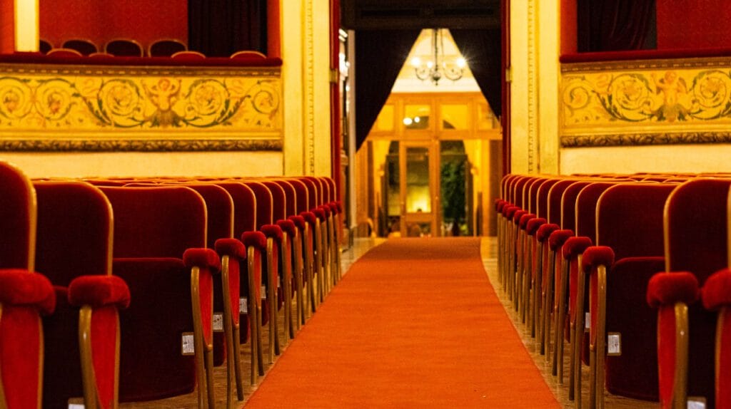 IMG B57B9D7053E3 7 “Scopri il Teatro”, al Pirandello di Agrigento una visita teatralizzata tra storia, personaggi e sorprese