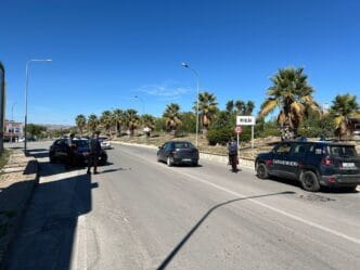 Riesi, arrestato 29enne per spaccio di stupefacenti: sequestrati 95 grammi di hashish