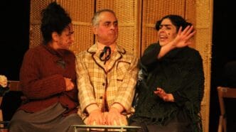 FOTO 3 2 Caltanissetta, al Teatro Oasi della Cultura arriva la commedia “2 Mariti x 2 Cozze”