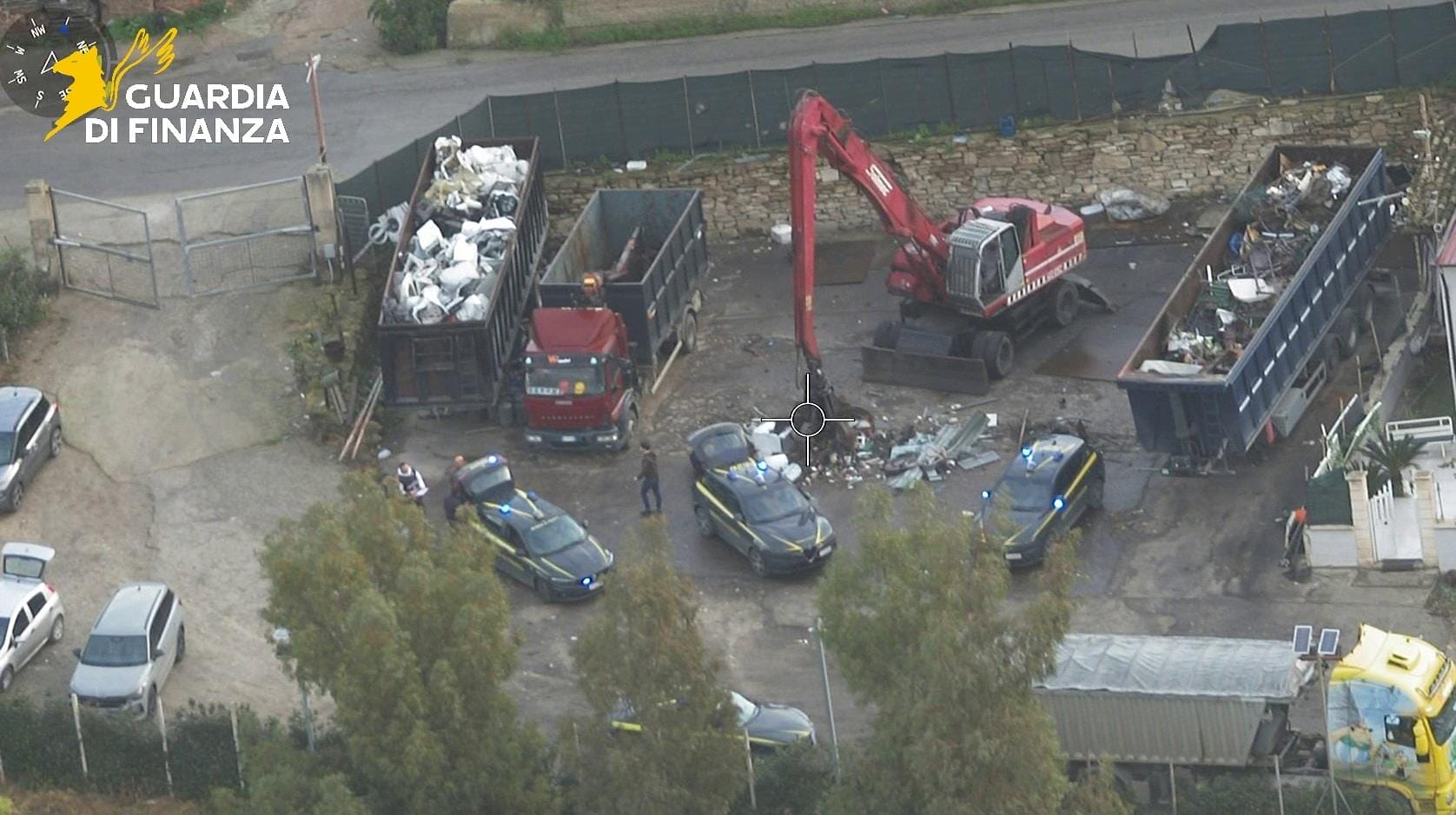 Traffico illecito di rifiuti e intimidazioni: 17 misure cautelari e sequestro di un’azienda nel Nisseno