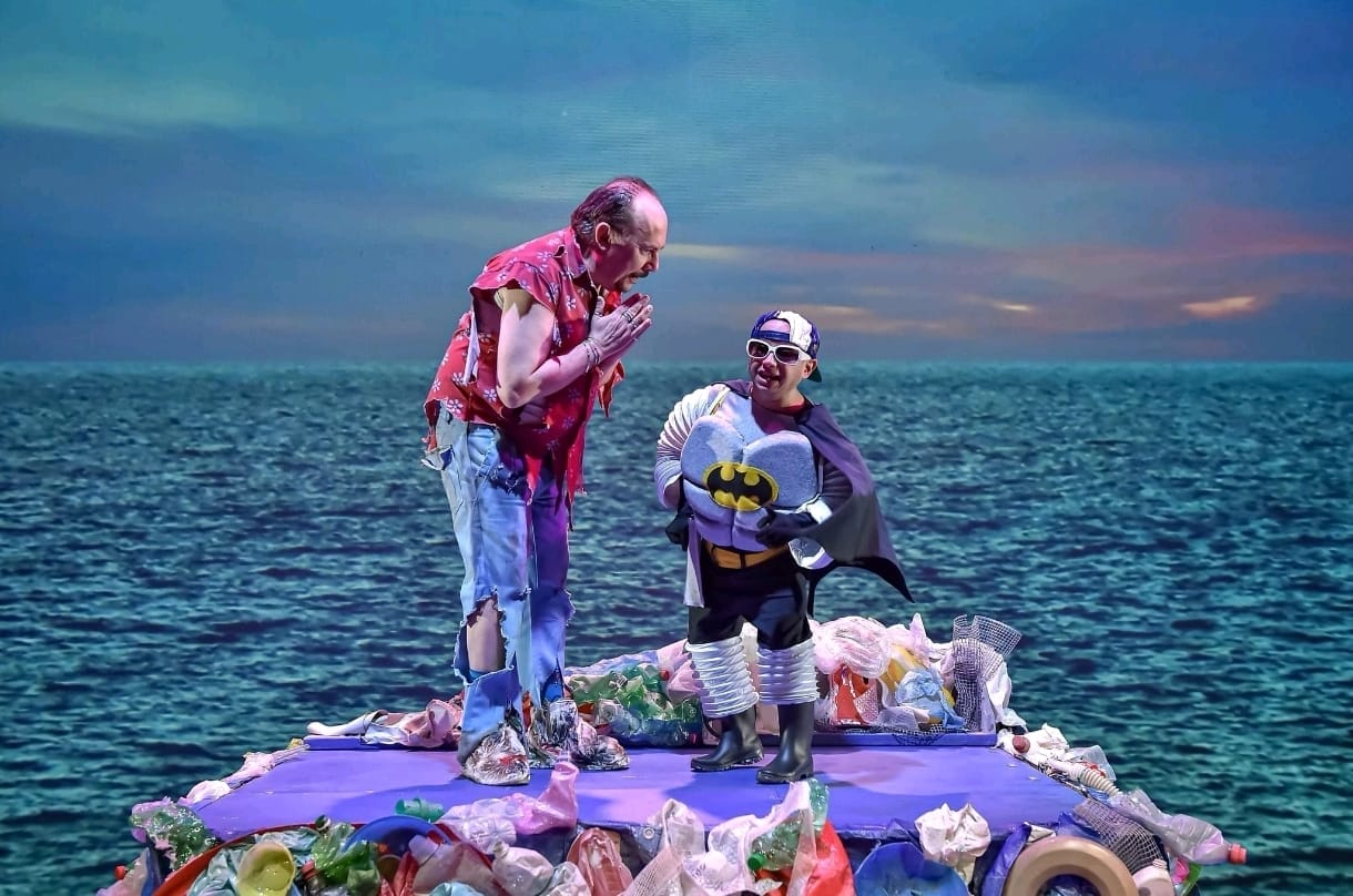 Il viaggio del papa 4 Maurizio Casagrande in scena al Teatro Margherita di Caltanissetta con "Il viaggio del papà"