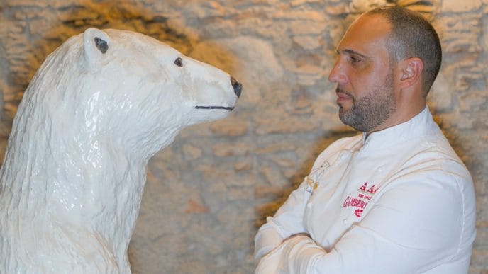Matteo La Spada e LOrso Quando un menù diventa rappresentazione teatrale, L’Orso omaggia Messina in viaggio tra Scilla e Cariddi