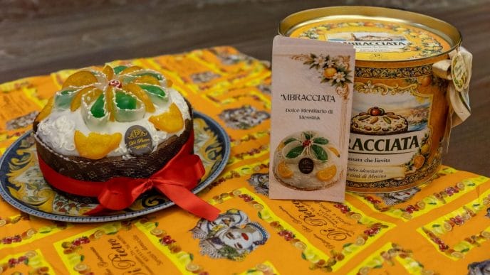 Mbracciata Tradizione e innovazione, ’Mbracciata, la cassata che lievita: il suo nuovo simbolo gastronomico di Messina