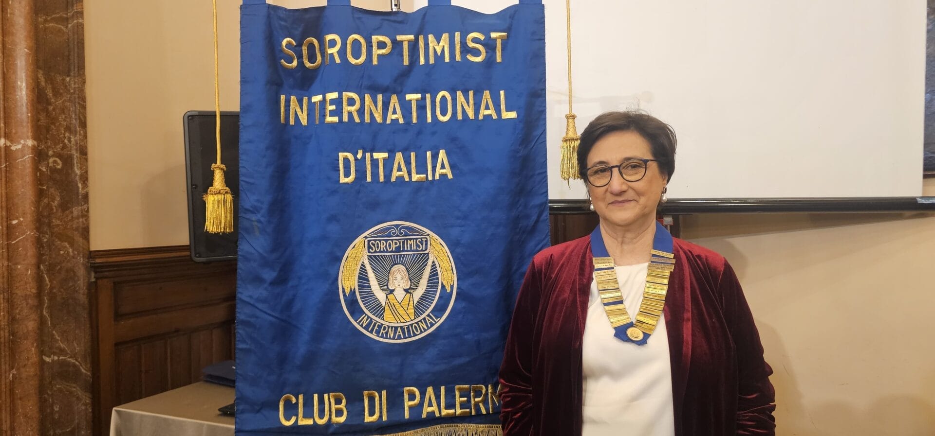 Patrizia Correnti Il progetto “Una stanza tutta per sé” del Soroptimist International D'Italia fa tappa al Comando del Gruppo Carabinieri di Monreale