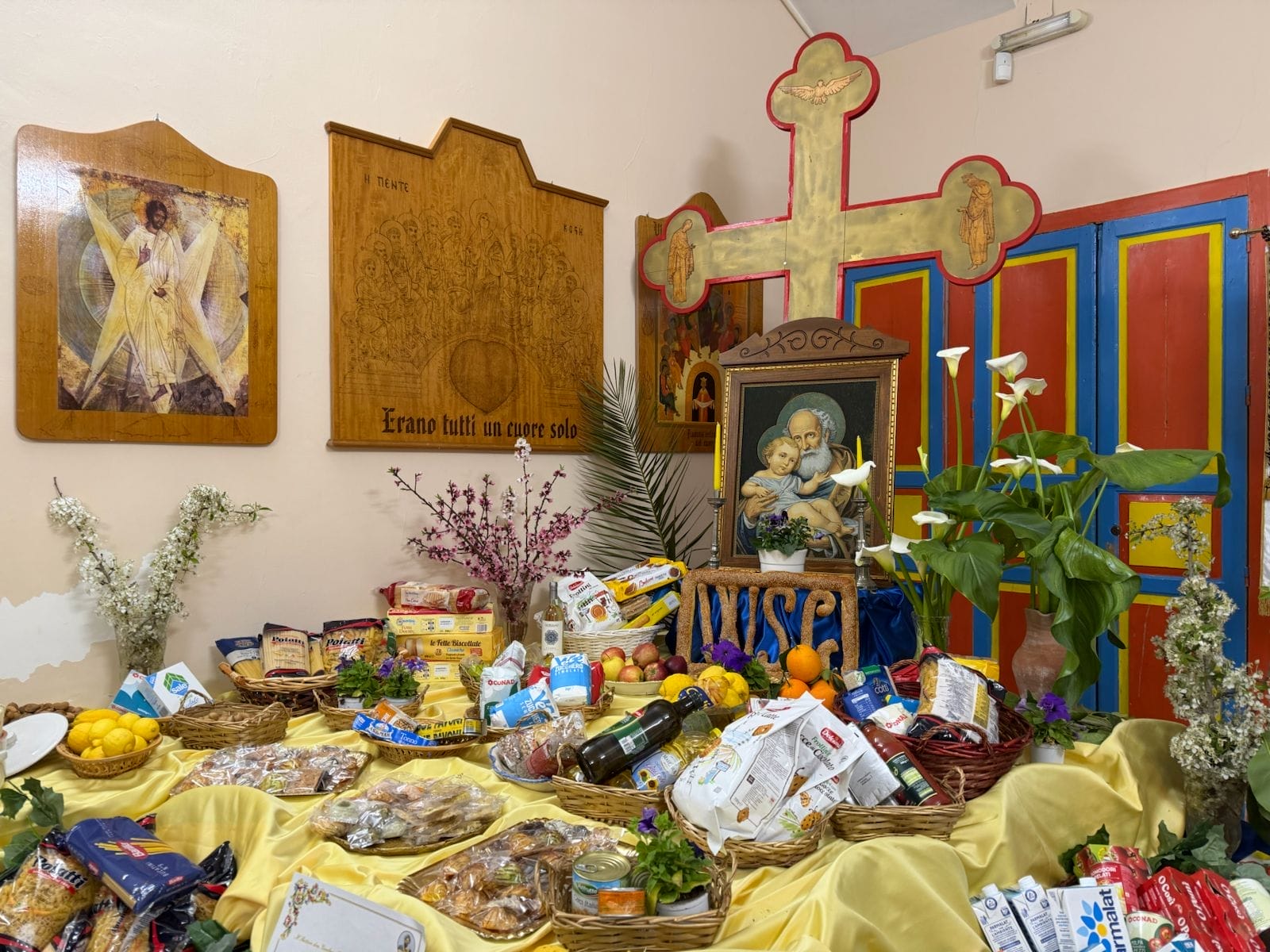 Ravanusa celebra San Giuseppe: le tavole della devozione tra fede, simboli e solidarietà