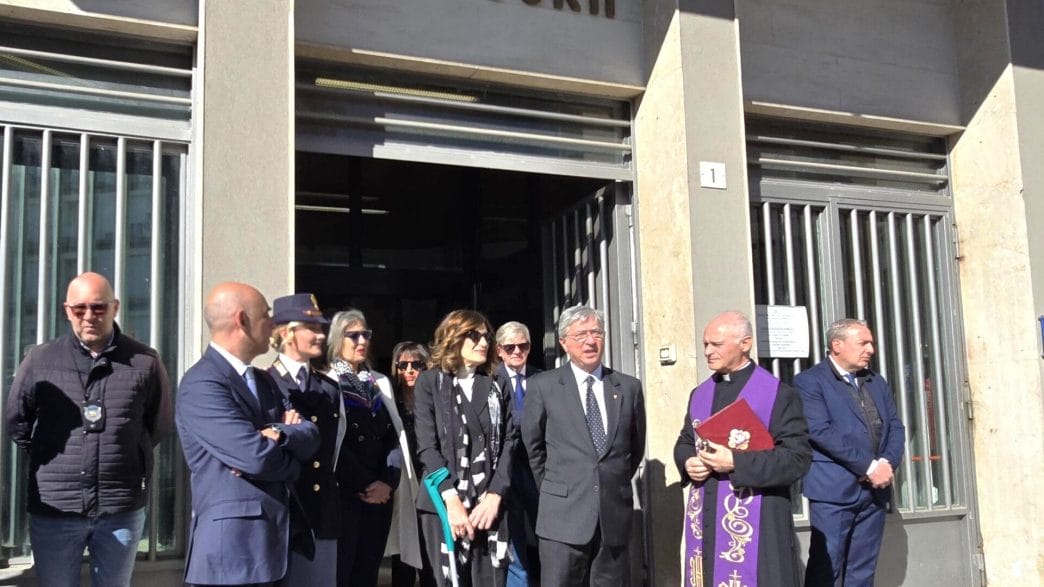 Converted File 2 Caltanissetta. 174° Anniversario della Fondazione della Polizia di Stato: la cerimonia al Teatro Margherita