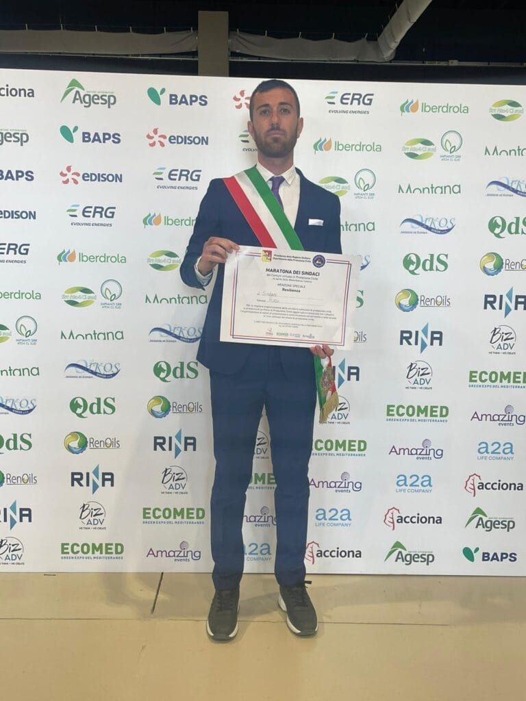 FOTO 1 2 Riesi premiata con la Menzione speciale “Resilienza” alla Maratona dei Sindaci