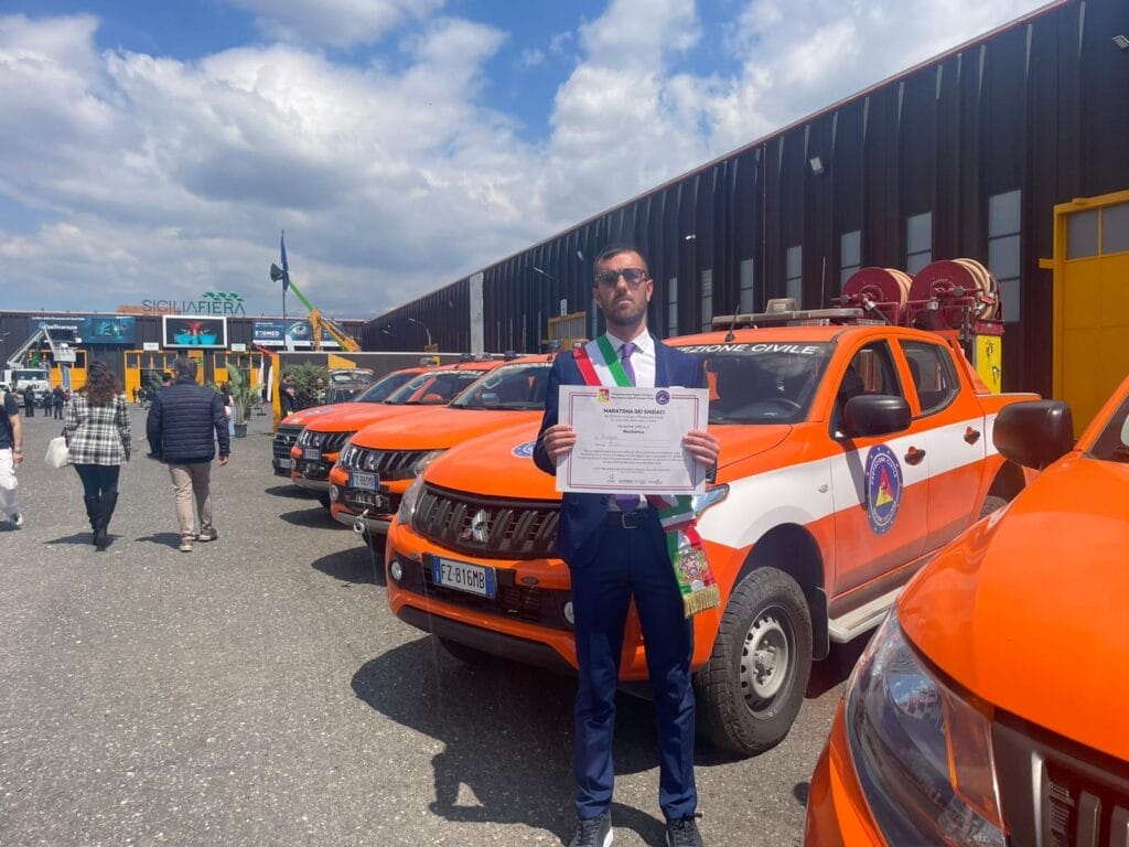 FOTO 2 1 Riesi premiata con la Menzione speciale “Resilienza” alla Maratona dei Sindaci
