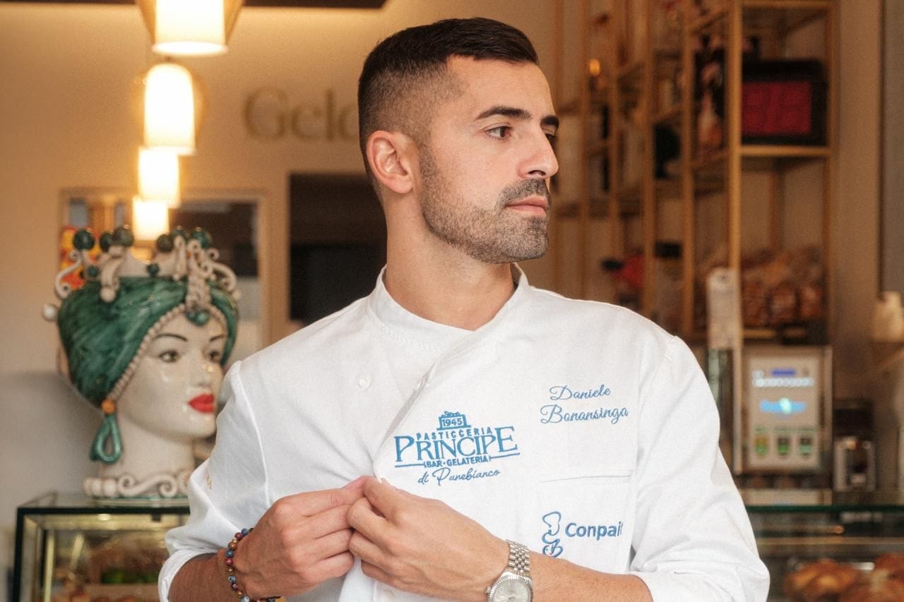 Daniele Bonansinga Guida de L’Arcimboldo, assegnati 3 Pennelli al pasticcere messinese Bonansinga