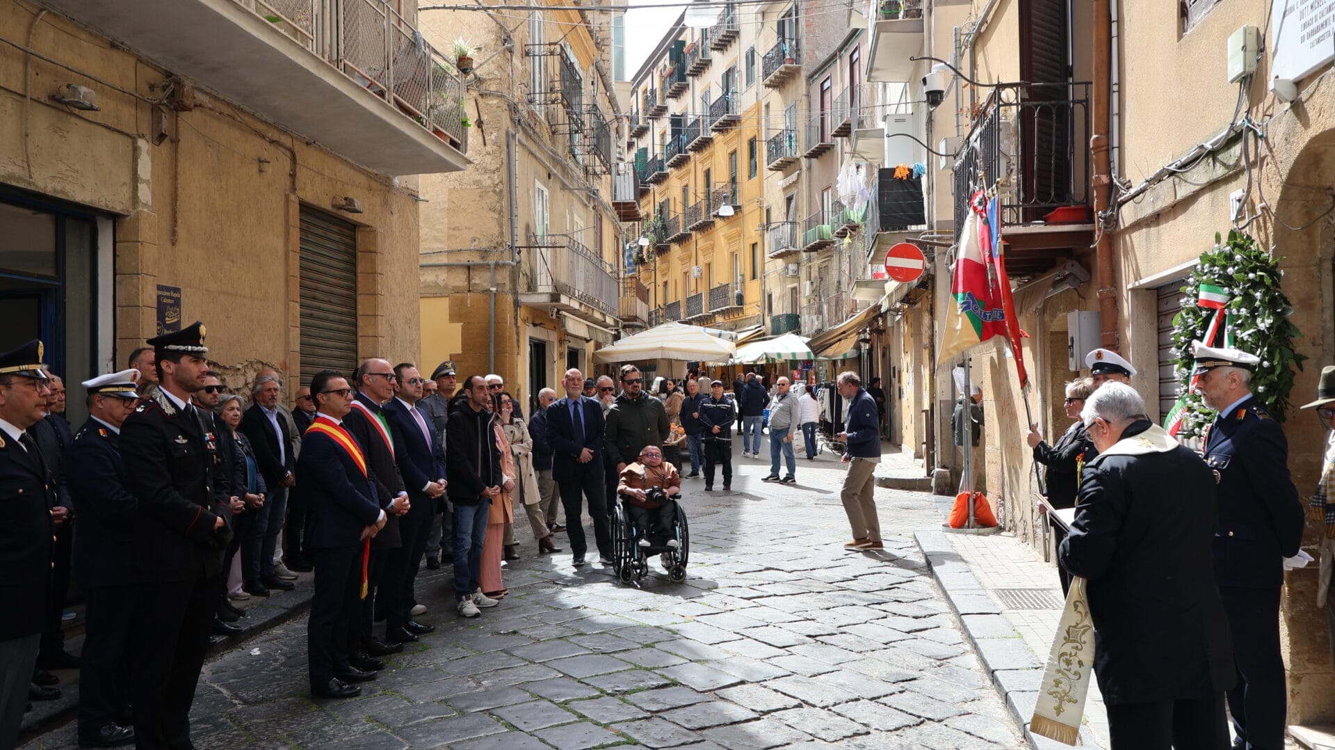 Caltanissetta omaggia la memoria del Sindaco Michele Abbate    