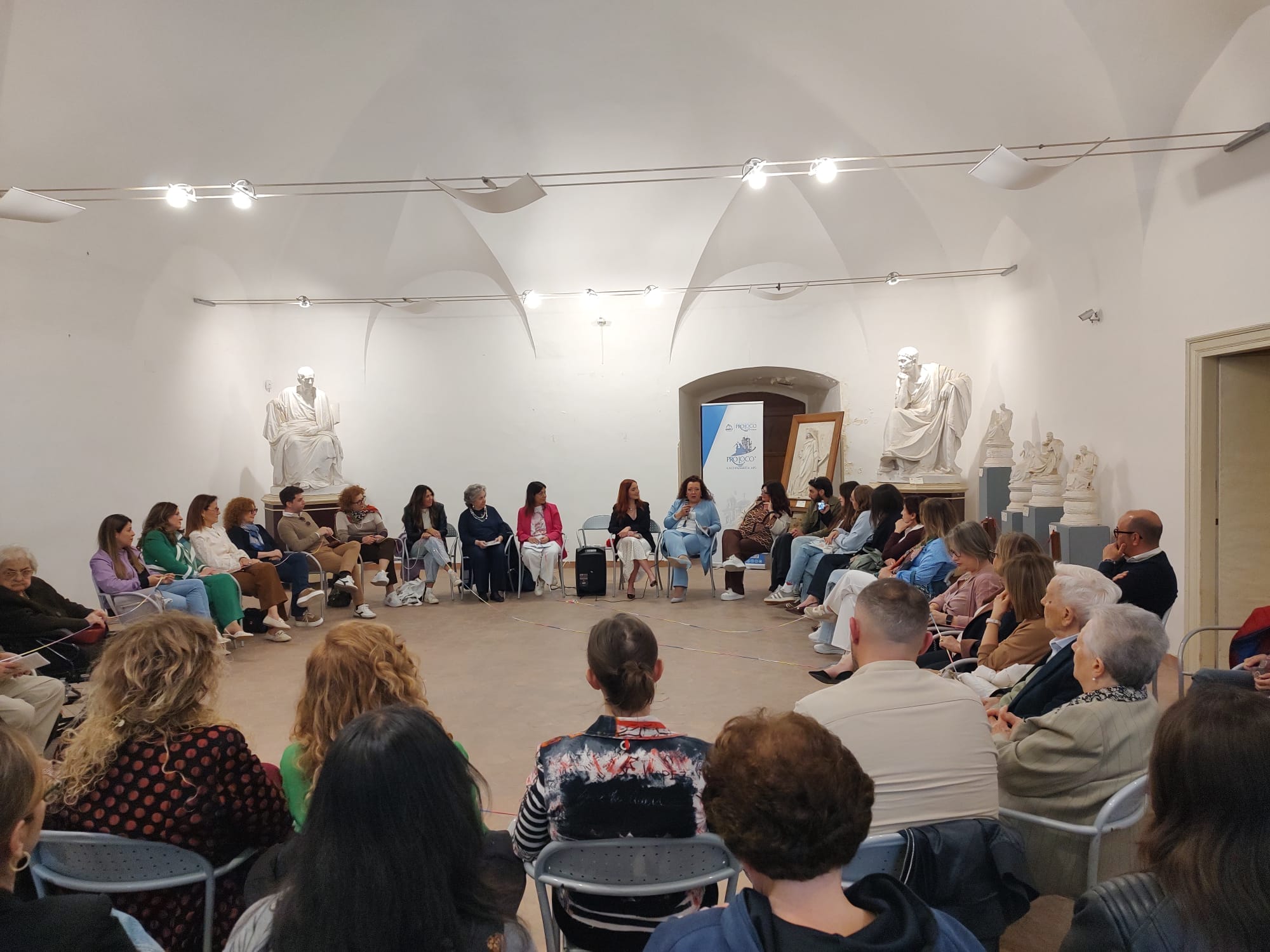 WhatsApp Image 2026 05 15 at 22.39.29 Alice dell'anima mia: la presentazione del libro a Palazzo Moncada