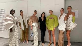 aurora con modella Da Caltanissetta a Patrizia Pepe: il mondo della moda di Aurora Salamanca                 